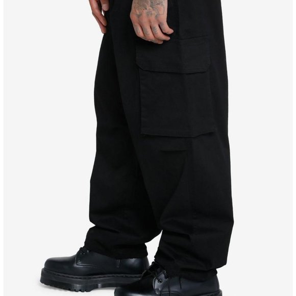 COPY - Hot Topic Men's Cargo Parachute Pants 3XL - Picture 3 of 3